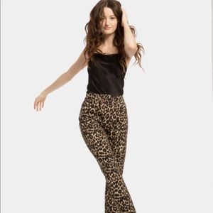 Alice and Olivia Leopard Jeans - Size 27